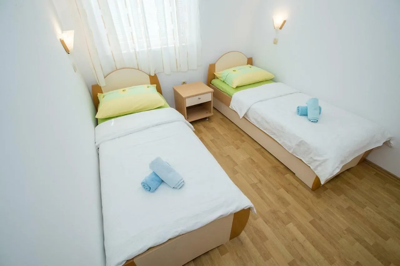 Marin Apartment Lopar